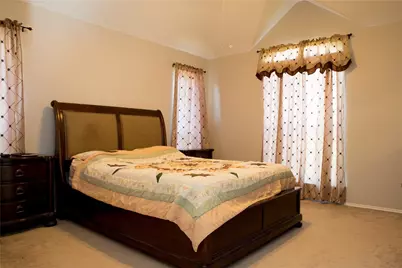 2021 Reddenson Drive, Carrollton, TX 75010 - Photo 18