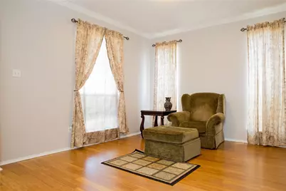 2021 Reddenson Drive, Carrollton, TX 75010 - Photo 8