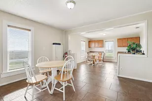 127 Boyce 3rd St, Waxahachie, TX 75165 - Photo 6