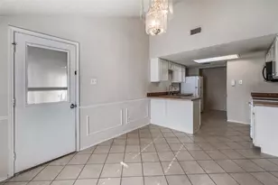 803 Canary Ln, Mansfield, TX 76063 - Photo 10