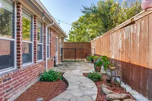 1201 Valley Vista Dr, Irving, TX 75063 - Photo 24