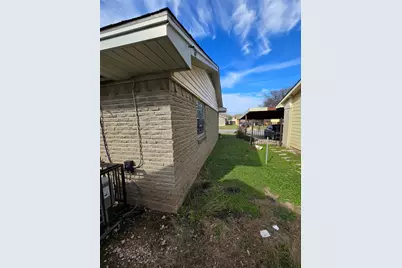 3620 Pacesetter Drive, Dallas, TX 75241 - Photo 2