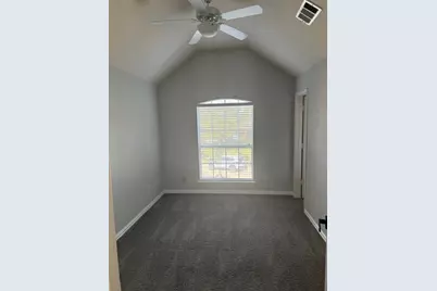 117 Saint James Road, Irving, TX 75063 - Photo 32