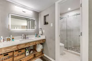 10650 Steppington Dr, Dallas, TX 75230 - Photo 8