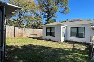 2203 Fowler Dr, Denton, TX 76209 - Photo 16