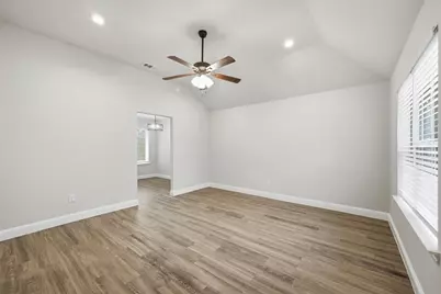 230 E Johnson Street, Denison, TX 75021 - Photo 4