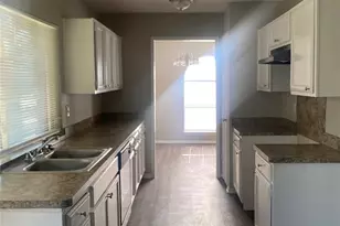 5060 Walker Dr, The Colony, TX 75056 - Photo 6