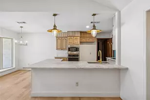 4212 Lake Vista Dr, Benbrook, TX 76132 - Photo 16