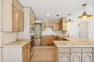 4212 Lake Vista Dr, Benbrook, TX 76132 - Photo 18