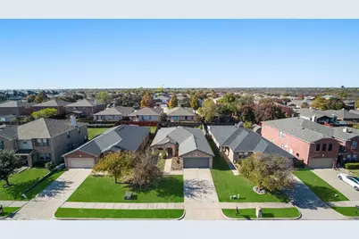 1624 Lionheart Drive, Little Elm, TX 75036 - Photo 30