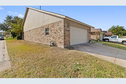 2406 Mira Drive, Garland, TX 75044 - Photo 2