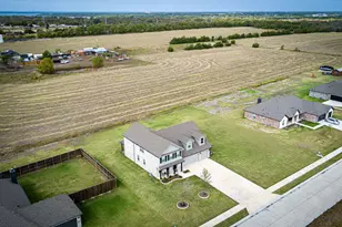 107 Cedar Elm Ln, Nevada, TX 75173 - Photo 2