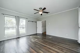 301 E 2nd N St, Kaufman, TX 75142 - Photo 22