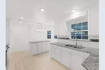 916 Kelley Drive, Everman, TX 76140 - Photo 8