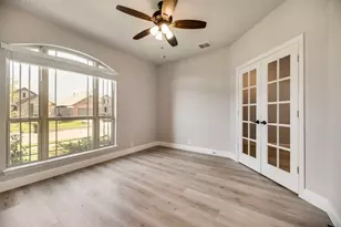 1401 Thrasher Dr, Little Elm, TX 75068 - Photo 10