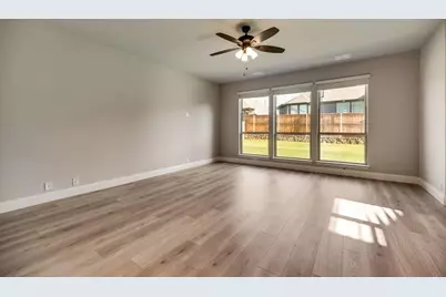 1401 Thrasher Drive, Little Elm, TX 75068 - Photo 4