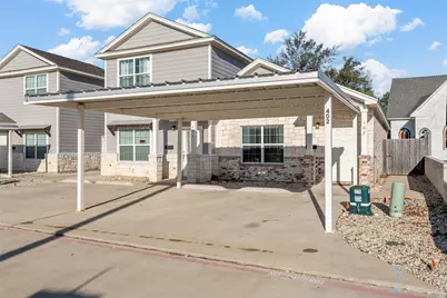 402 Spring Street, McGregor, TX 76657 - Photo 1