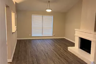 831 Netherland Dr, Arlington, TX 76017 - Photo 4