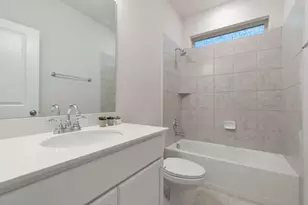 925 Plaza Ln, Argyle, TX 76226 - Photo 20