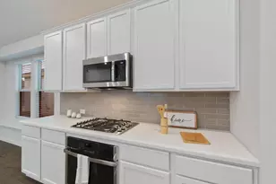 925 Plaza Ln, Argyle, TX 76226 - Photo 10