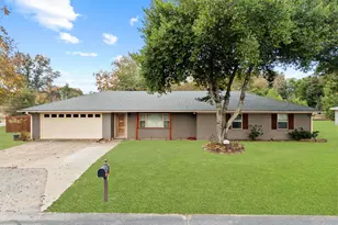 3217 Libbie St, Tyler, TX 75707 - Photo 1