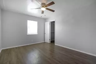 313 Rose St, Arlington, TX 76010 - Photo 2