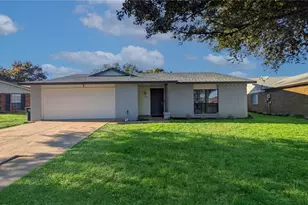 7748 Landmark Ridge St, Fort Worth, TX 76133 - Photo 1