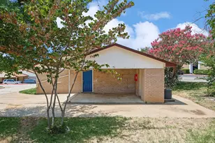 2637 W Randol Mill Rd, Arlington, TX 76012 - Photo 4