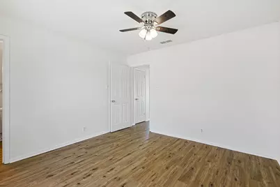 2637 W Randol Mill Road #A, Arlington, TX 76012 - Photo 6