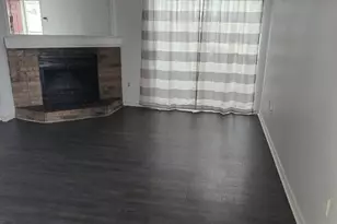 1111 Bert Dr, Arlington, TX 76012 - Photo 8