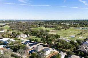 9020 Creek Run Rd, Fort Worth, TX 76120 - Photo 36