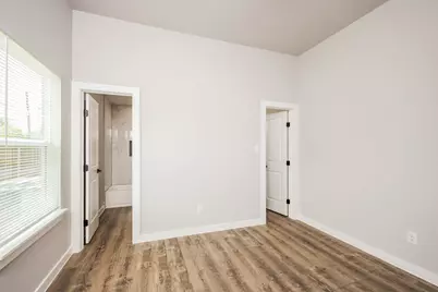 2015 Stuart Street #B, Greenville, TX 75401 - Photo 10