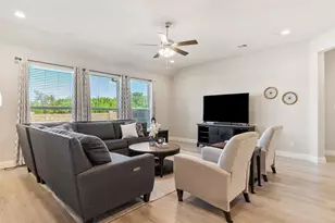 916 Nellie Dr, Mansfield, TX 76063 - Photo 8