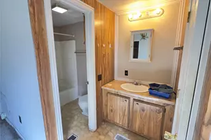 3003 Rockwood Dr, Granbury, TX 76048 - Photo 6