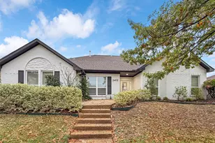 2402 Country Valley Rd, Garland, TX 75041 - Photo 38