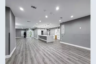 2402 Country Valley Road, Garland, TX 75041 - Photo 10