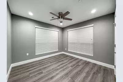 2402 Country Valley Road, Garland, TX 75041 - Photo 24