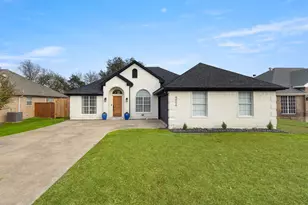4906 Lee Hutson Ln, Sachse, TX 75048 - Photo 4
