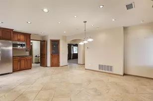 6515 Ridgeview Cir, Dallas, TX 75240 - Photo 6