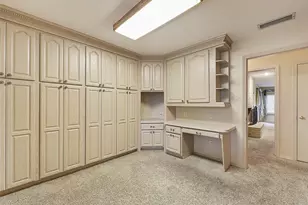 6515 Ridgeview Cir, Dallas, TX 75240 - Photo 20