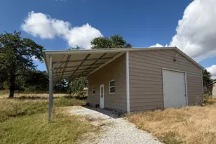 221 Farmhouse Rd, Springtown, TX 76082 - Photo 2