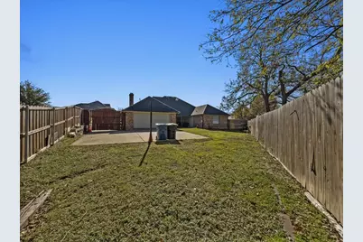 1821 Montauk Way, DeSoto, TX 75115 - Photo 34