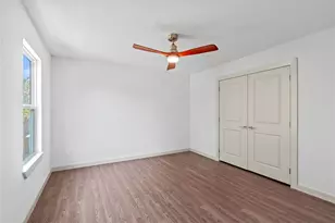 2432 Saint Clair Dr, Dallas, TX 75215 - Photo 12