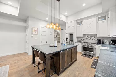 2009 N Prairie Avenue #2009, Dallas, TX 75204 - Photo 14