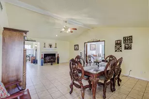 1718 Brighton Dr, Carrollton, TX 75007 - Photo 14