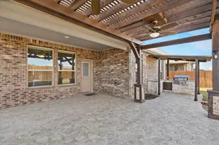 548 Dunster Ln, Saginaw, TX 76131 - Photo 26