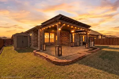 548 Dunster Lane, Saginaw, TX 76131 - Photo 4