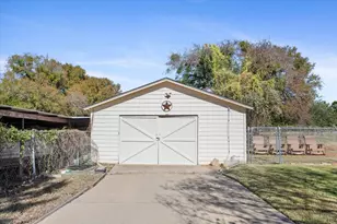 321 County Rd 1630, Clifton, TX 76634 - Photo 4