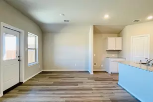 4260 Trickling Crk Ln, Fort Worth, TX 76036 - Photo 4