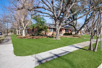 10505 Lakemere Drive, Dallas, TX 75238 - Photo 2
